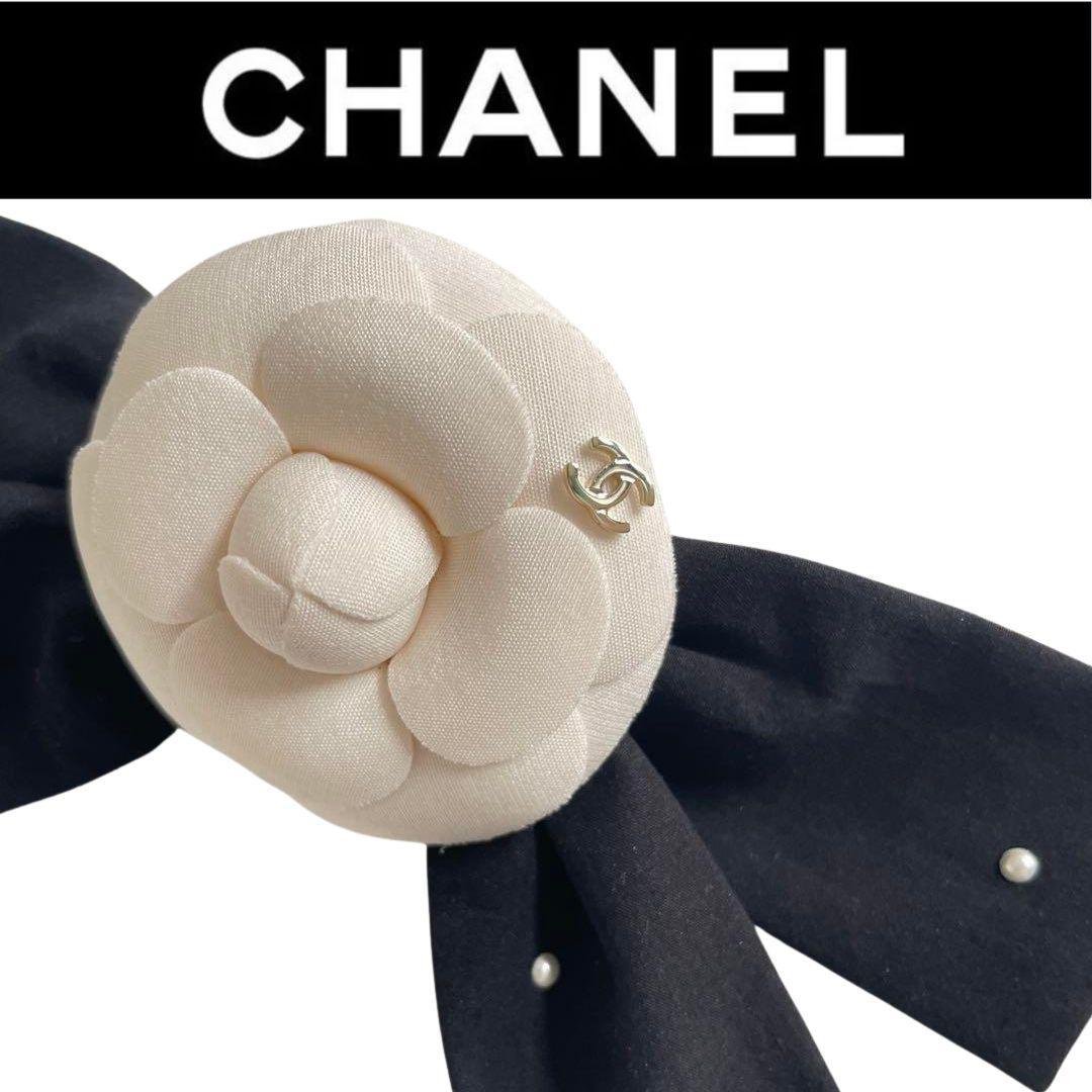 新品未使用 シャネルボウバレッタ カメリア 2024/25年クルーズコレクション