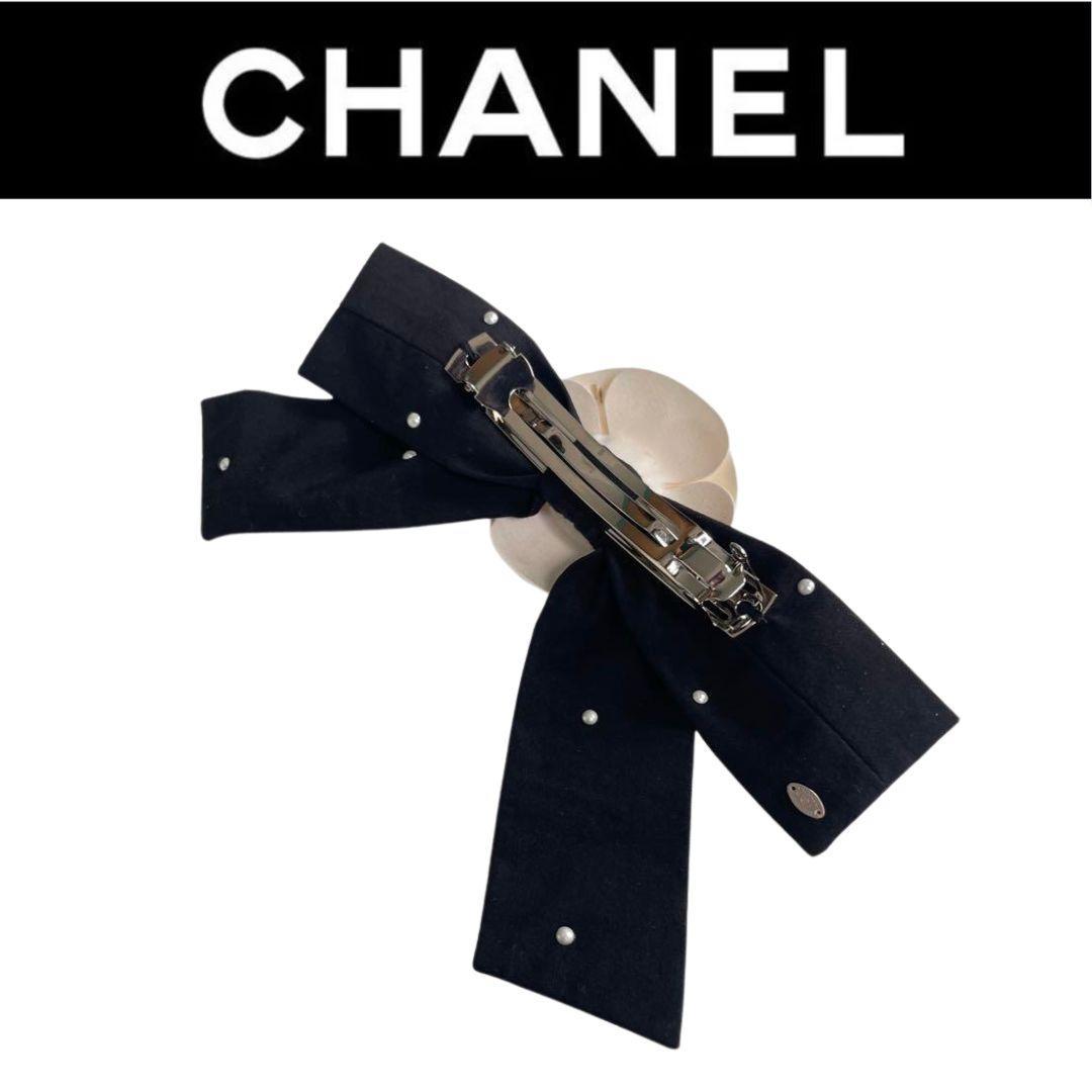 新品未使用 シャネルボウバレッタ カメリア 2024/25年クルーズコレクション