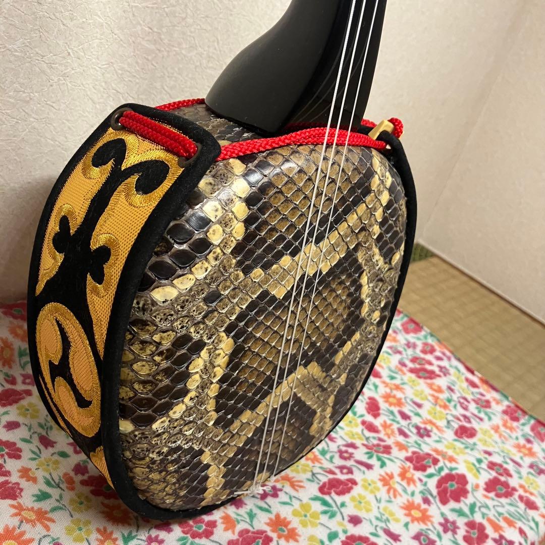 格安美品！【宮里三線】沖縄三線 本革 教本ケースセット 三線初中級心者