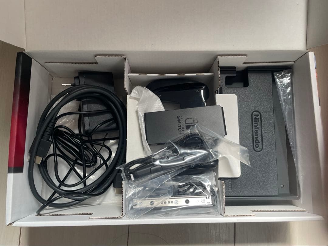 【美品】Nintendo Switch グレー 本体 付属品あり