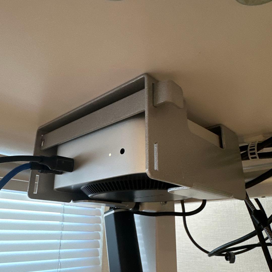 Mac mini M4 Pro 64GBメモリ1TB 10GB Ethernet