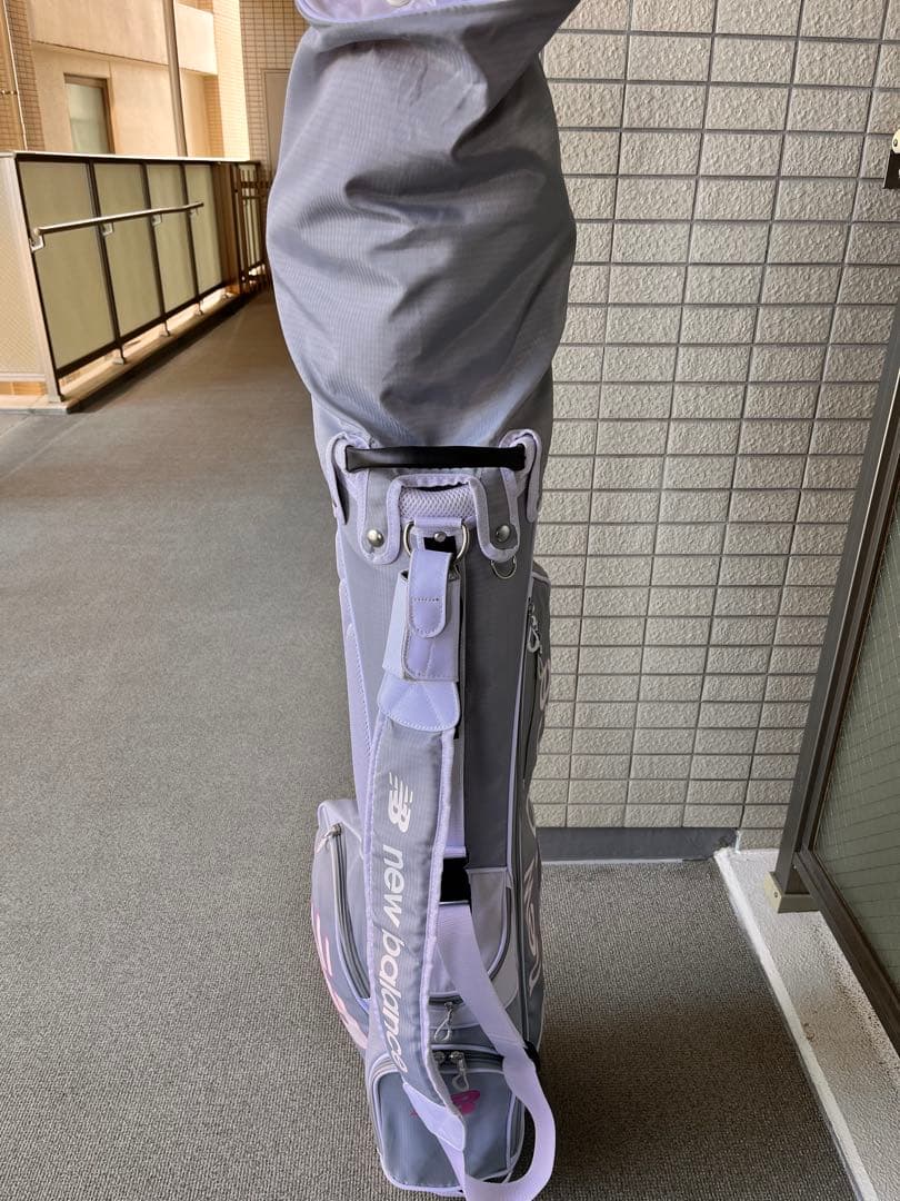 限定品　レア new balance フード付きキャディバッグ グレー