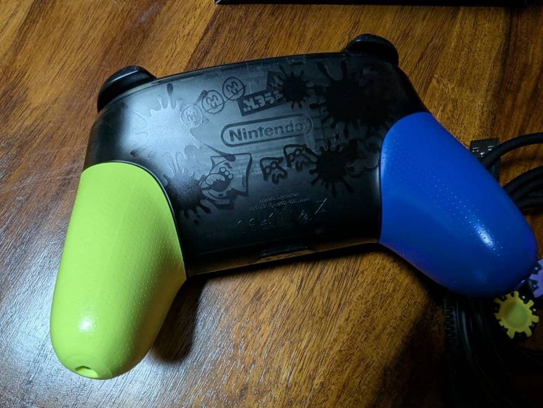 任天堂 Nintendo Switch 本体 スイッチ プロコン スプラトゥーン