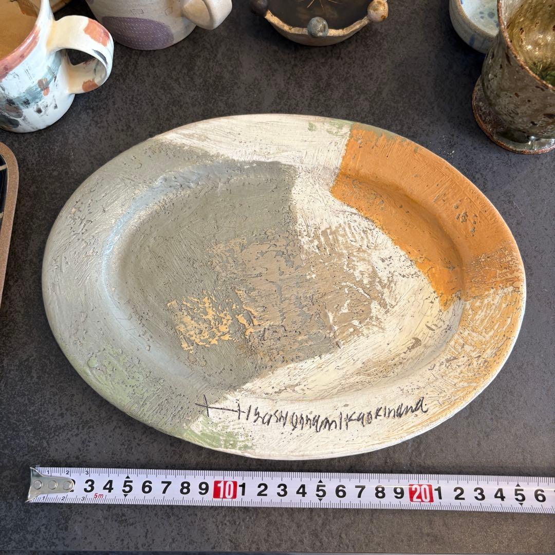 東恩納美架さんオーバル皿