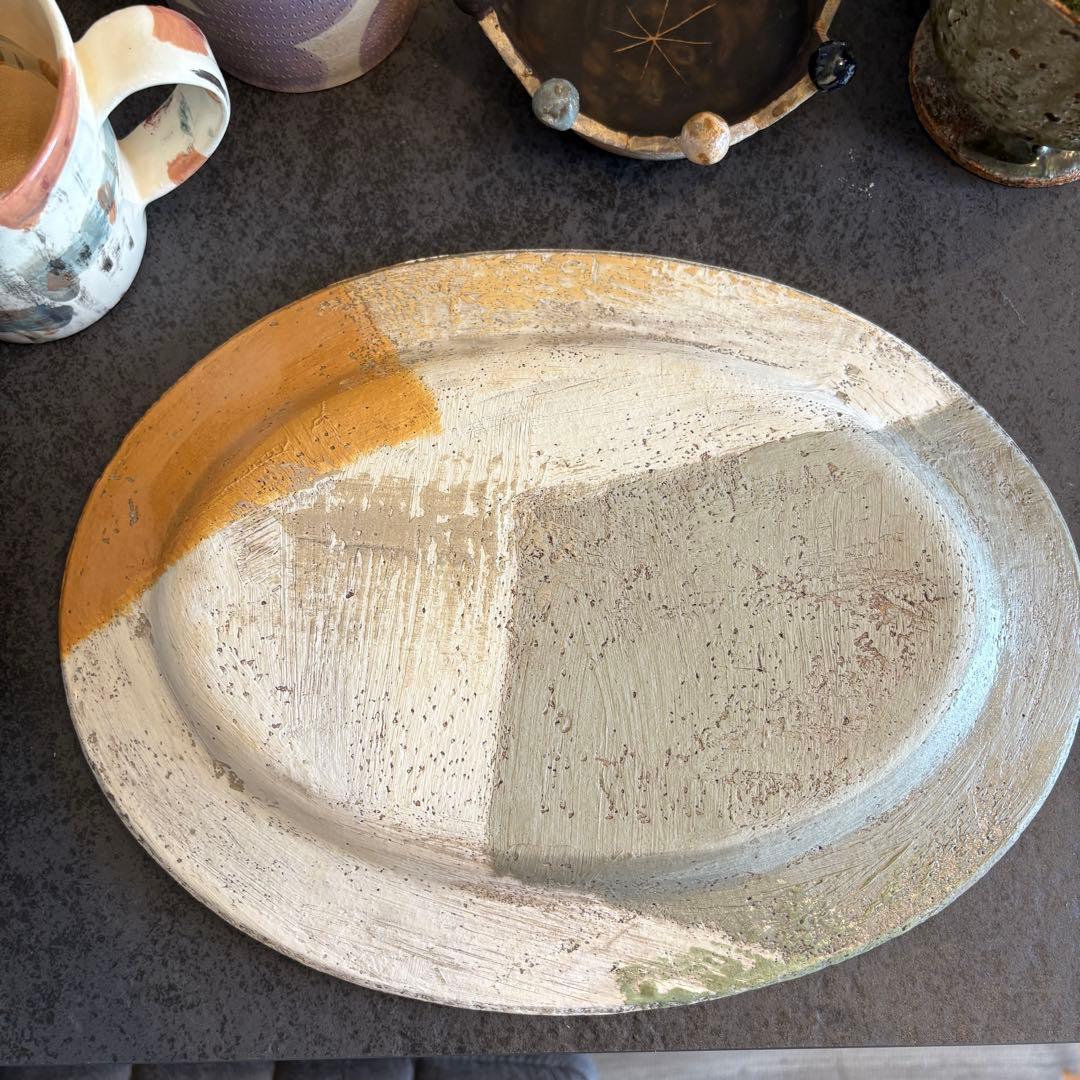 東恩納美架さんオーバル皿