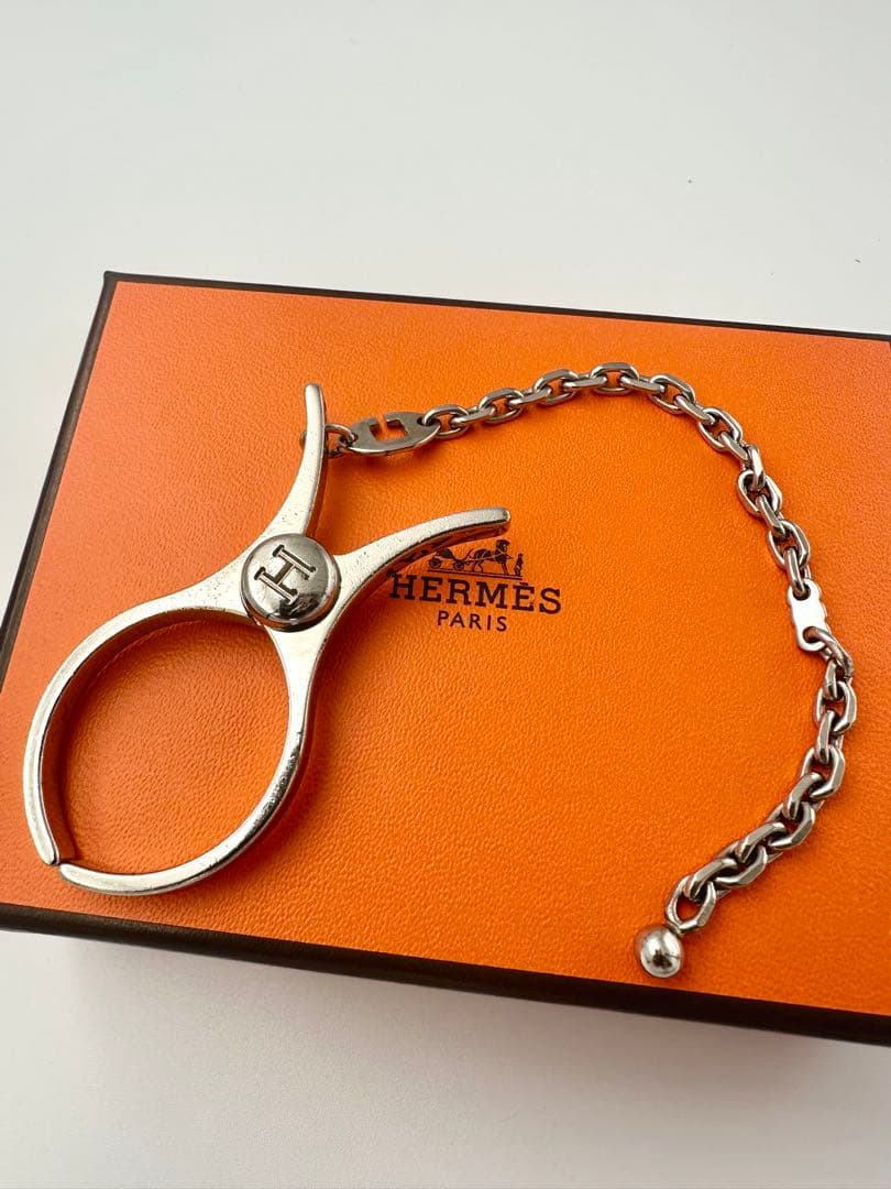 HERMES エルメス　フィルー　グローブホルダー　シルバー