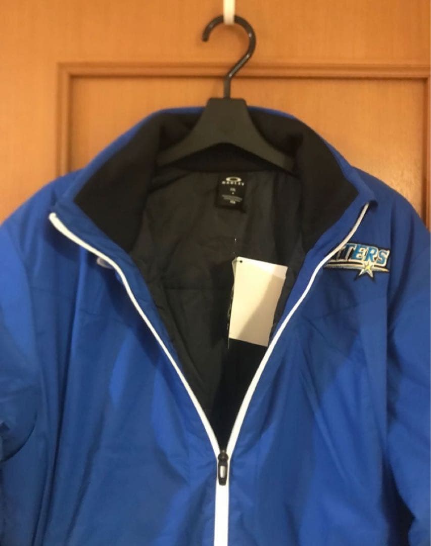 オークリー 日本ハム ファイターズ 中綿 ナイロン ジャケット XXL 大谷翔平