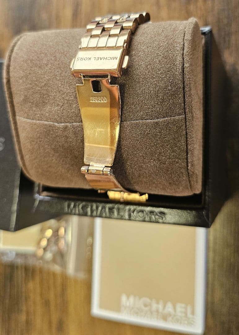 【ハワイ購入品】美品 MICHAEL KORS 腕時計 本体 箱付 HAWAII