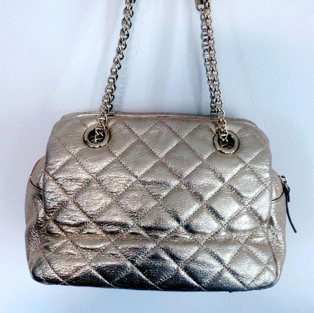 kate spade メタリックゴールド キルティング チェーンバッグ