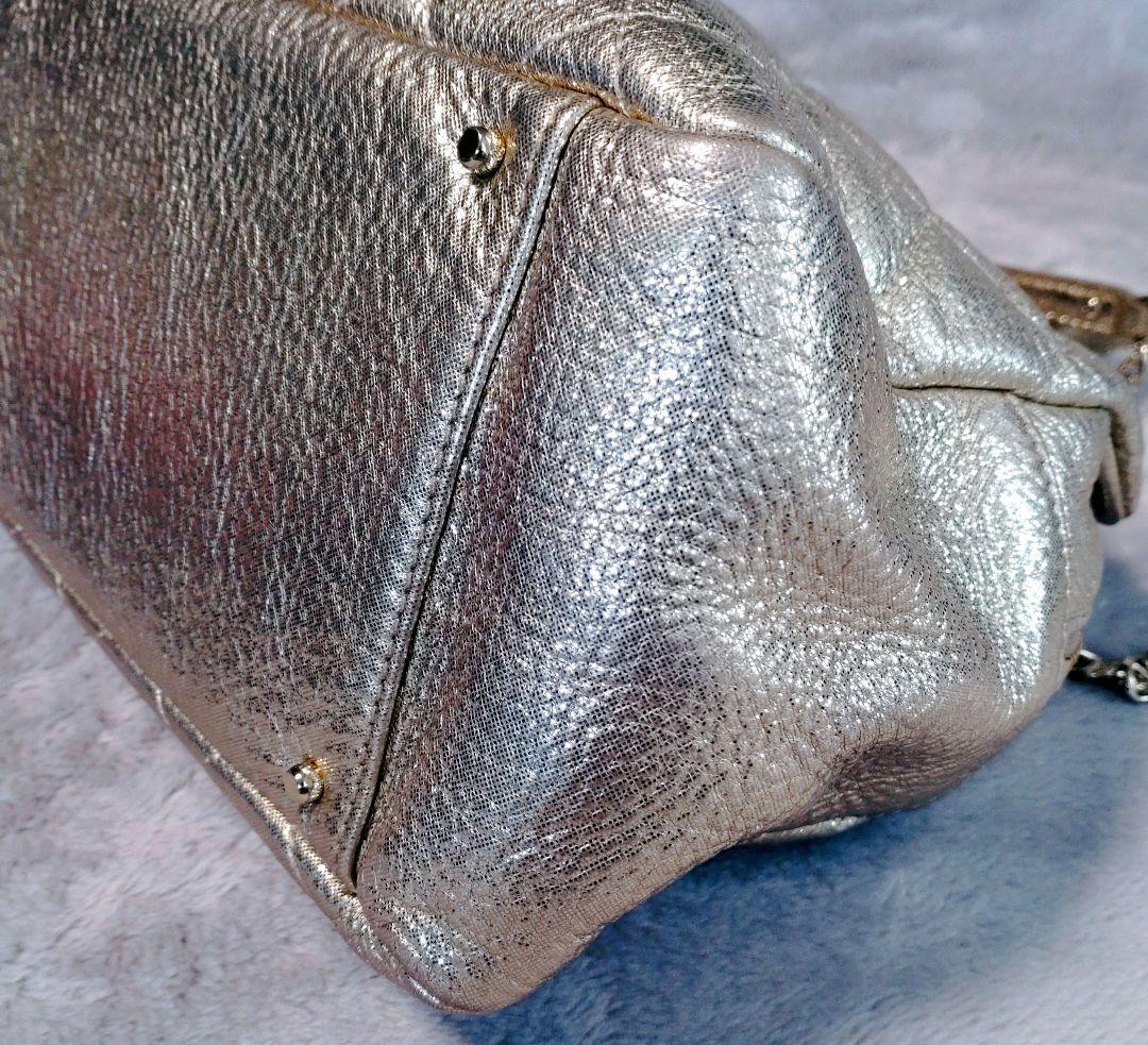 kate spade メタリックゴールド キルティング チェーンバッグ