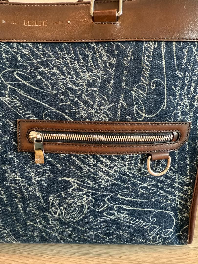 超レア　ベルルッティ銀座店リニューアル記念デニムバッグ ブラウンレザー