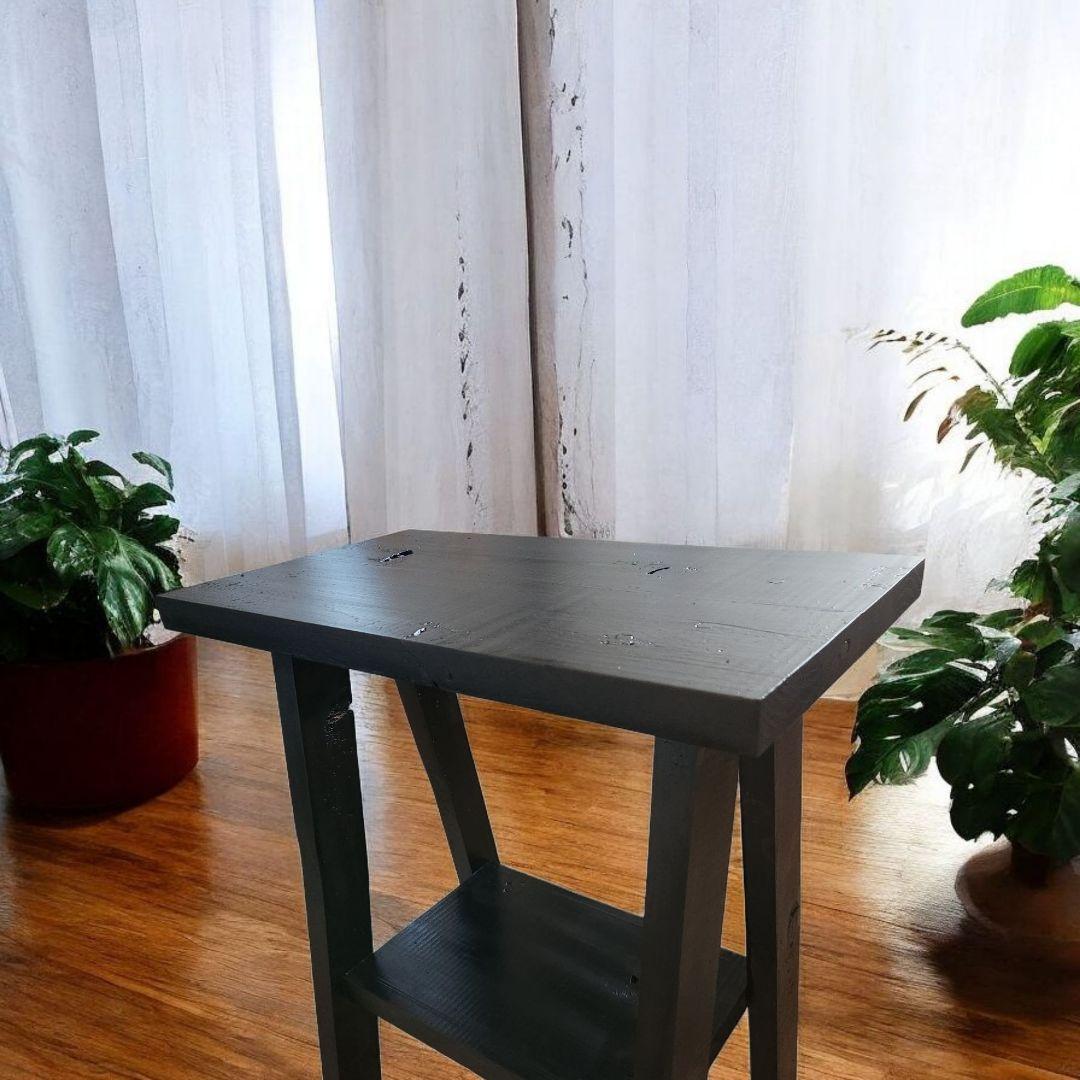 海さま、オーダーメイドページ 天然材を使用した古材風　シンプルなスツール