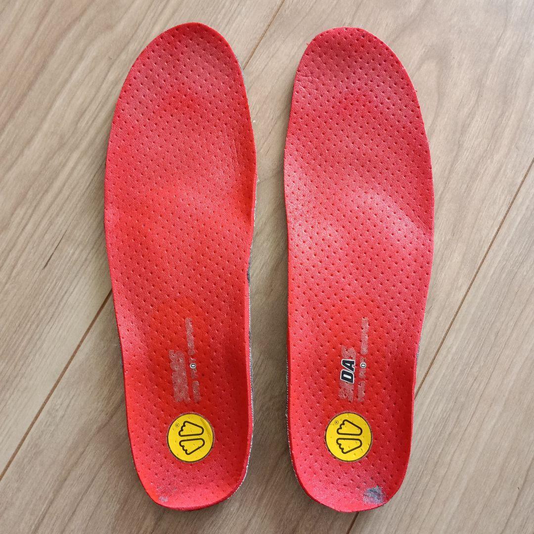 ★中敷き未使用★　SALOMON　スキーブーツ　23-23.5