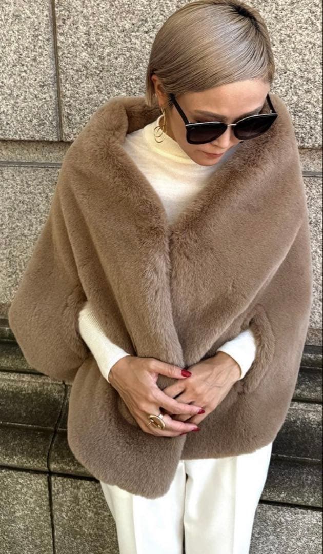 JENNE ファーケープ