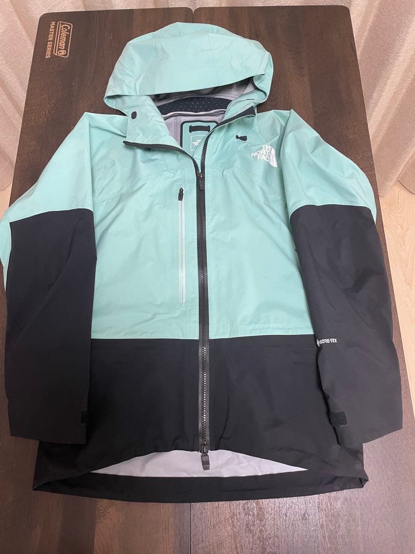 【希少WSサイズ 】22-23　ノースフェイス パウダーガイドライトジャケット