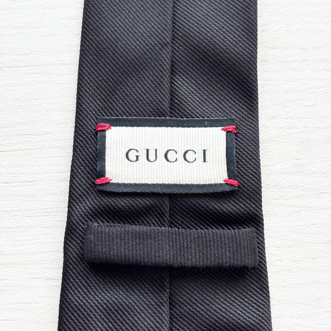 GUCCI グッチ 箱 袋 付き スネーク刺繍 無地 ソリッド ネクタイ 黒 蜂