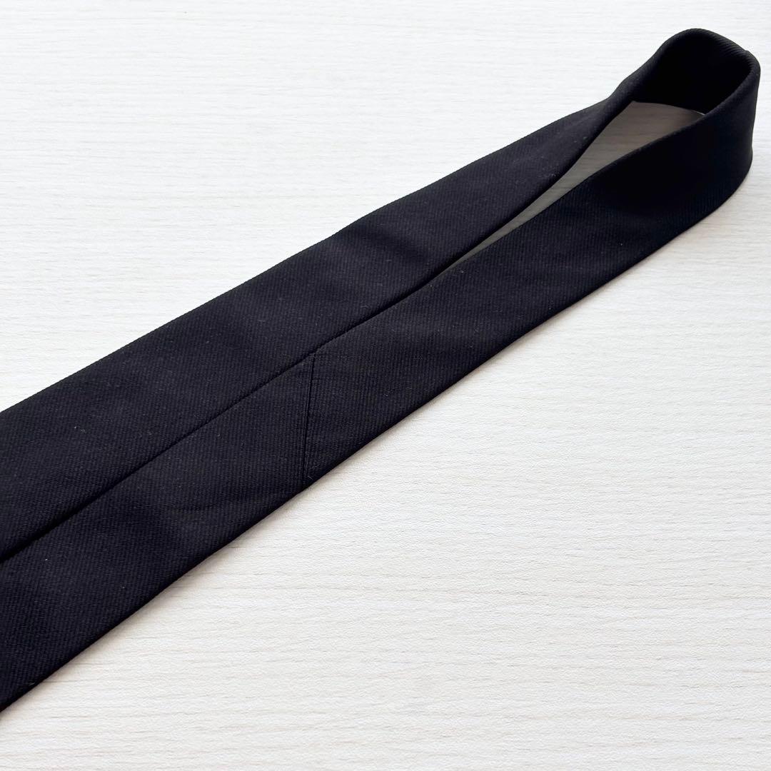 GUCCI グッチ 箱 袋 付き スネーク刺繍 無地 ソリッド ネクタイ 黒 蜂