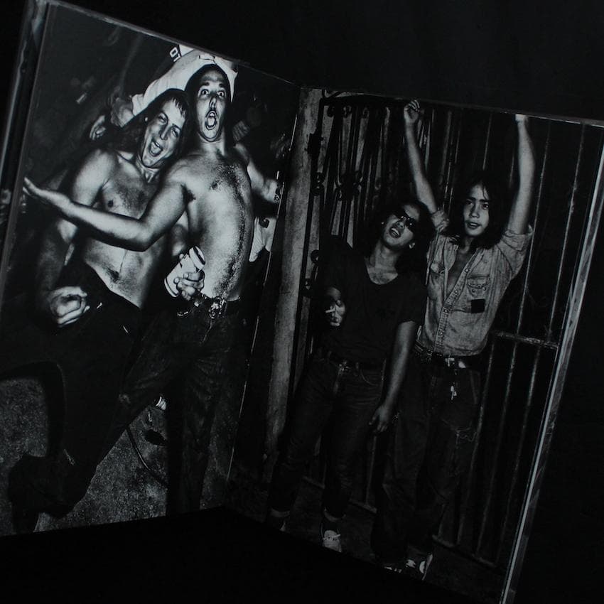 【Modoru Okinawa 戻る沖縄：北島敬三】★新品未開封品・美本