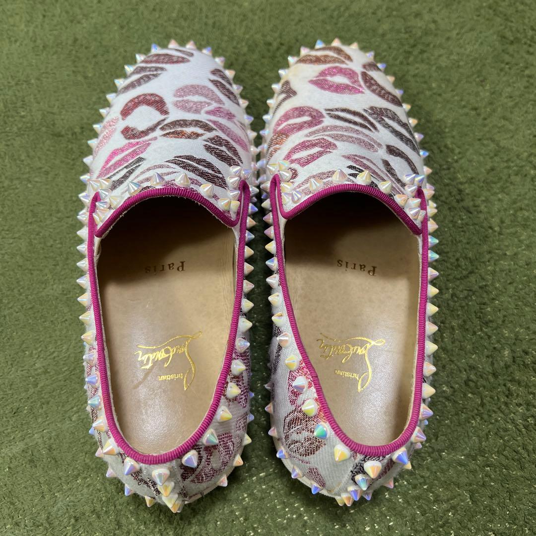 クリスチャンルブタン　スニーカー　スタッズ　スリッポン