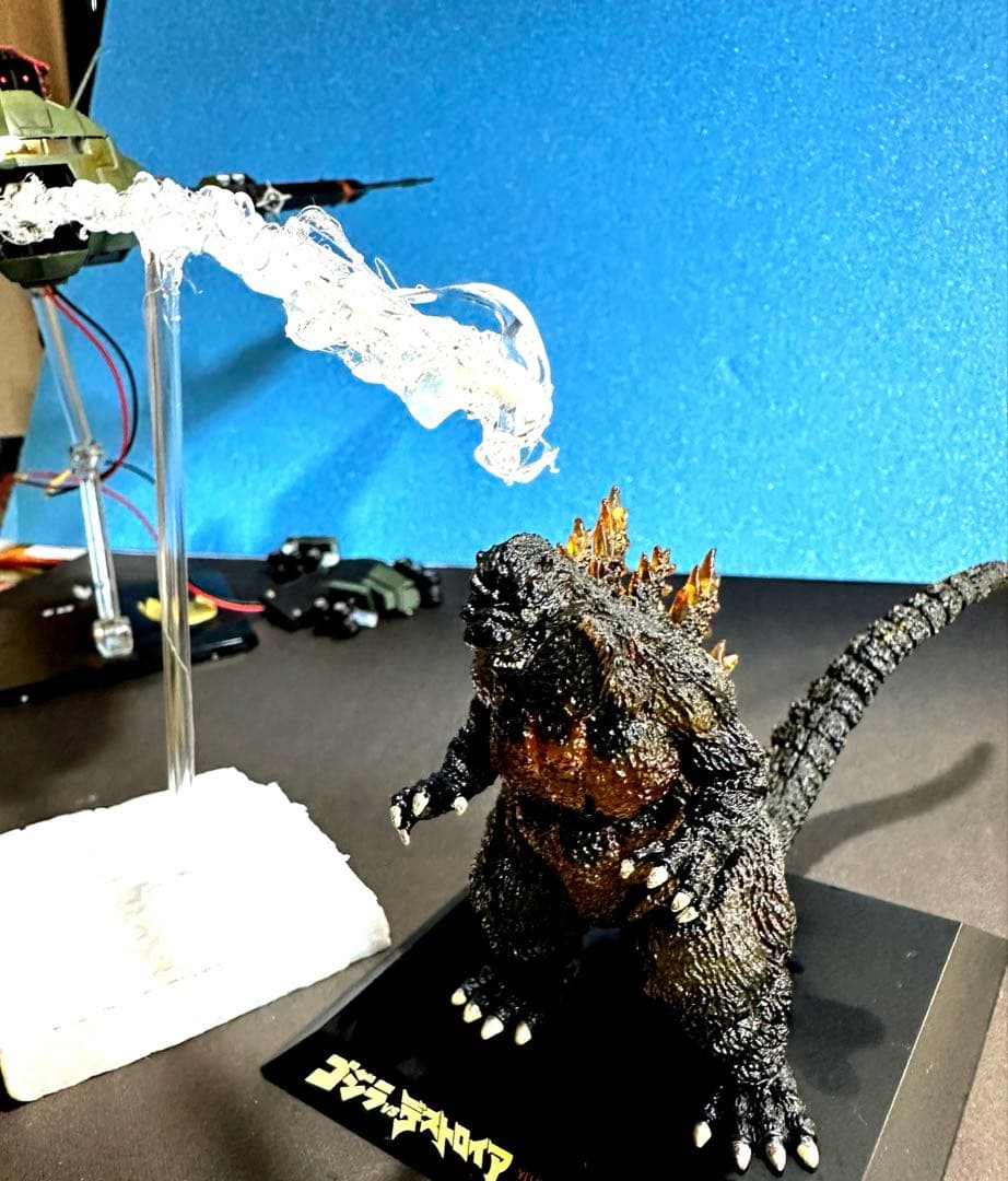 グッドスマイルカンパニー スーパーX3塗装済完成品 ＆バーニングゴジラ「構」