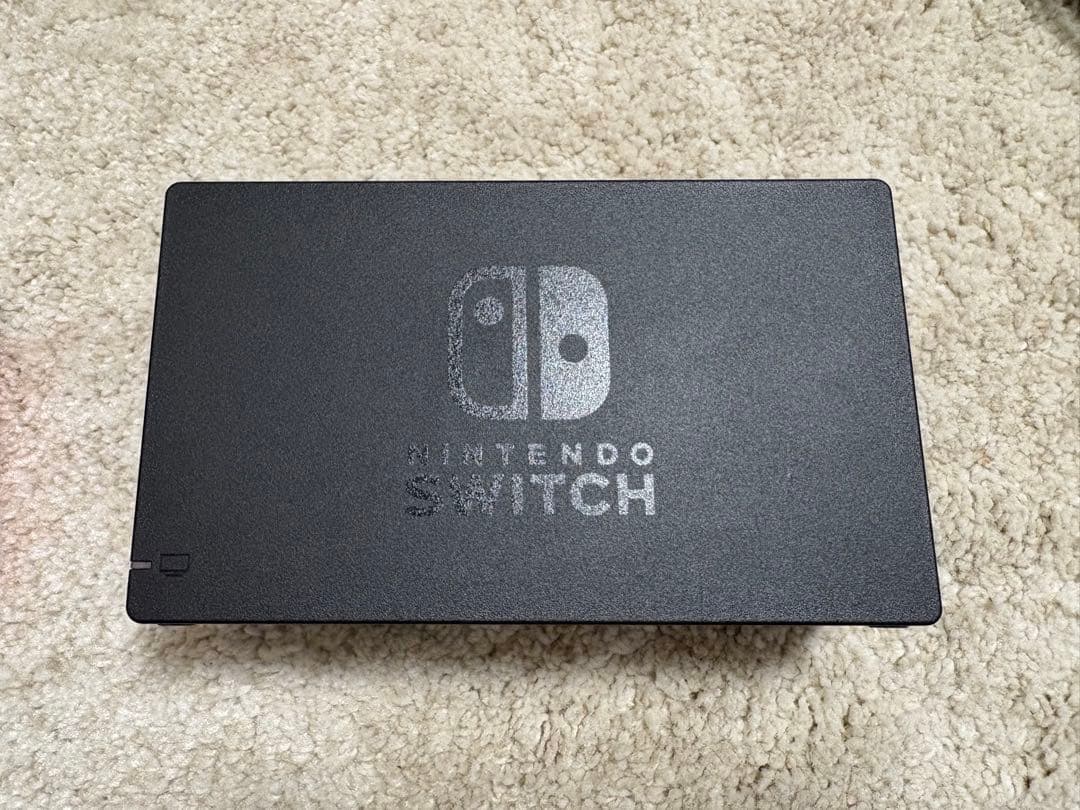 Nintendo Switch ネオン 本体 赤・青　完動品