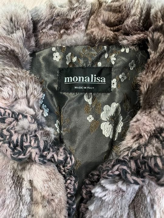 100%ラビットピンクの可愛い毛皮　美品