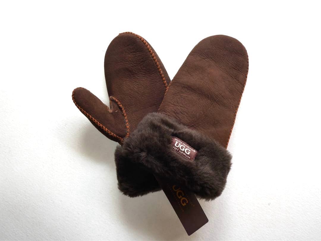 UGG アグ ミトン グローブ シープスキン チョコレート　サイズL