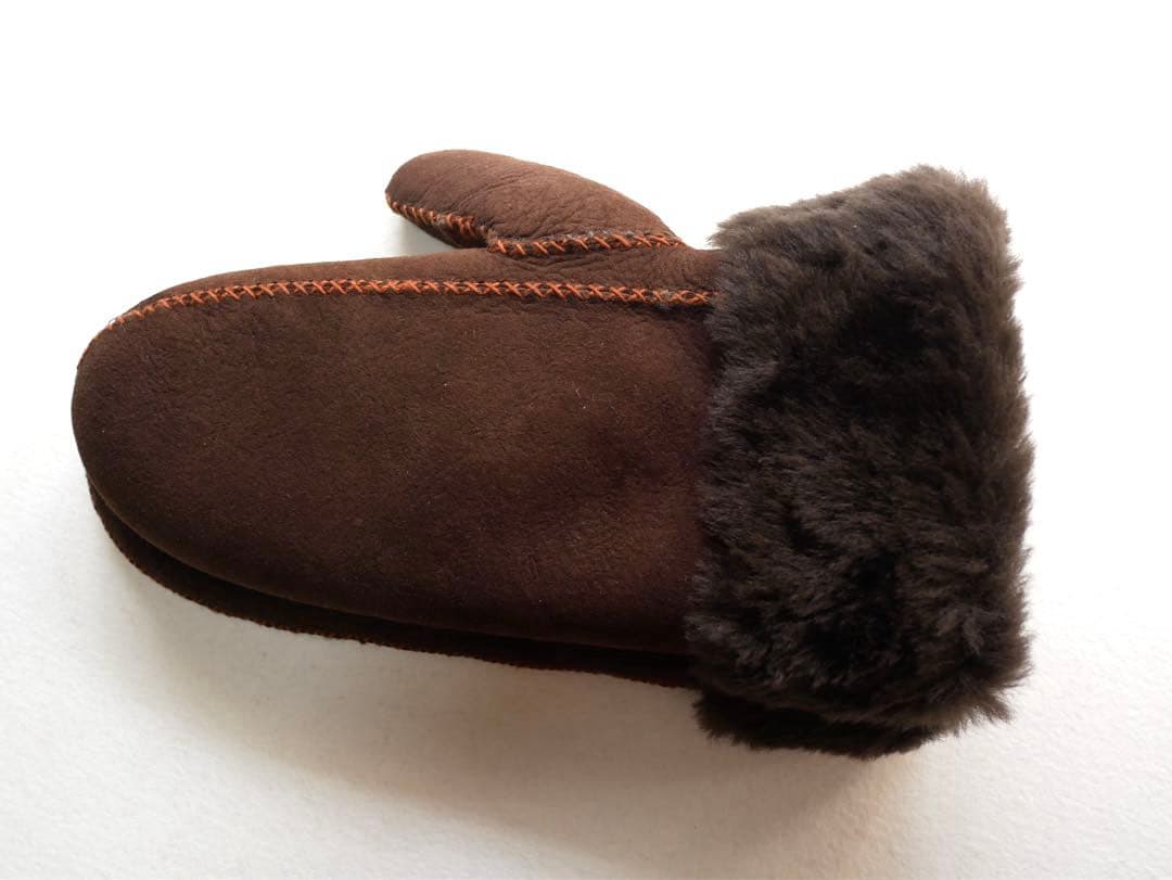 UGG アグ ミトン グローブ シープスキン チョコレート　サイズL