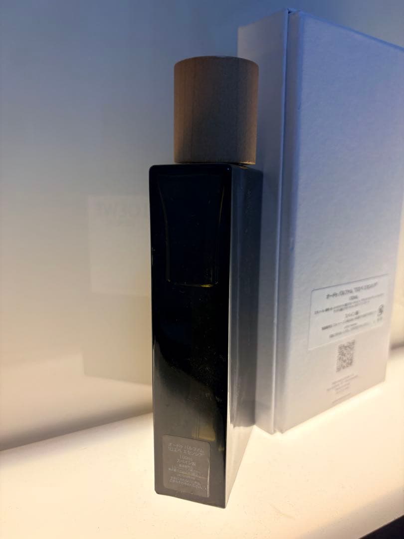 香水(ユニセックス) LOEWE ESENCIA Eau de Parfum 100ml