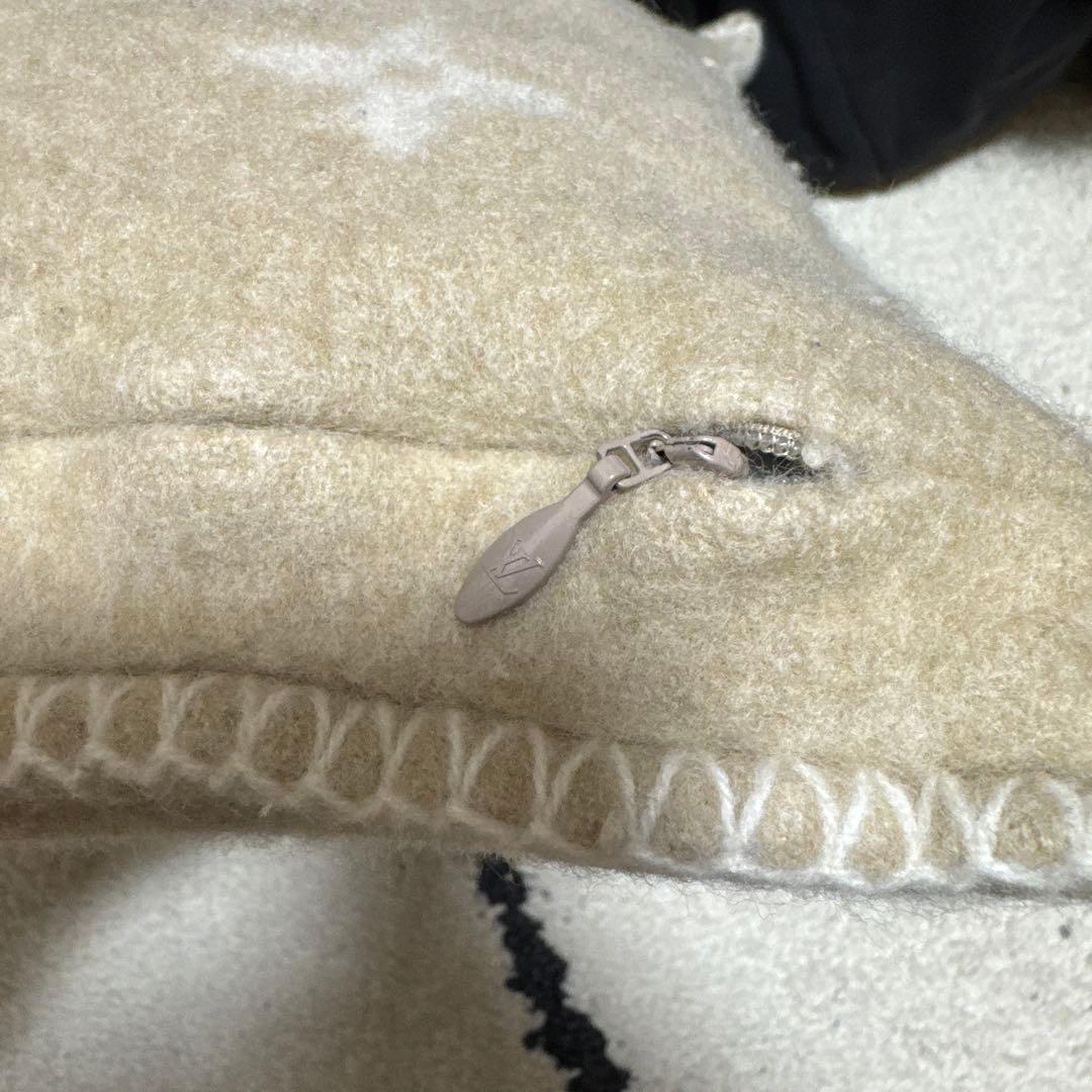 ルイヴィトン　クッション　LOUIS VUITTON