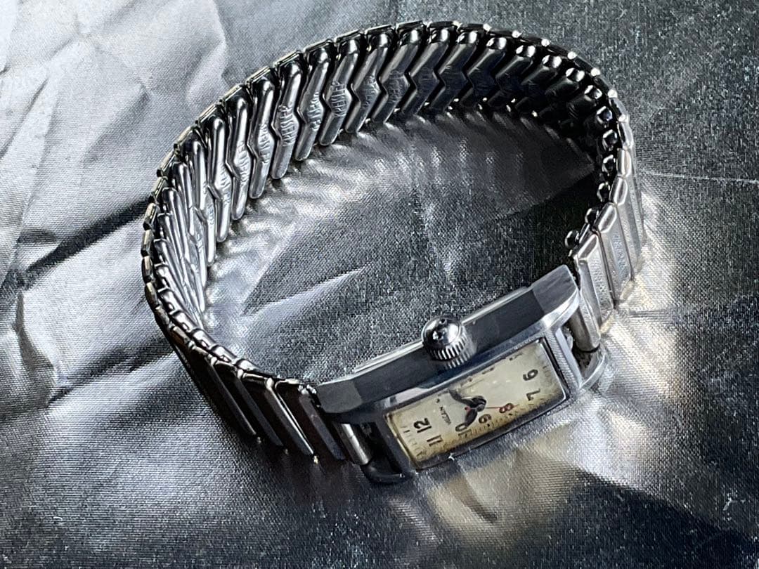 ★玄人マニア御用達❣️1950年代OLD.VULCAIN★レクタンケース稼働OK❣️