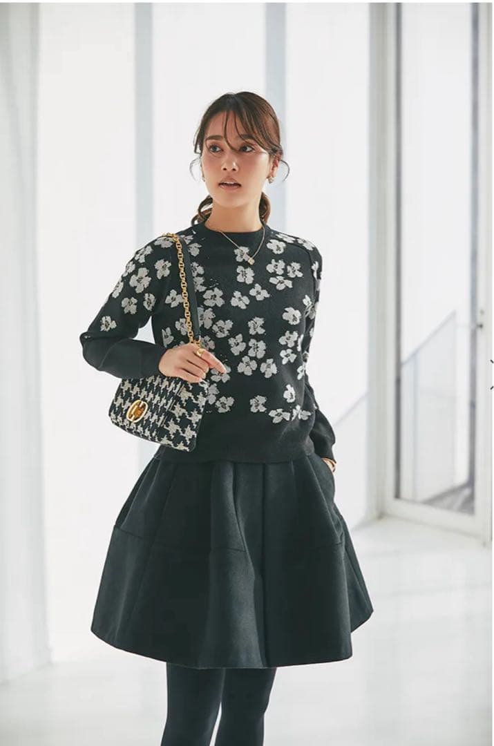 新品未使用タグ付★セブンテン ハイウエストフレアキュロット(ブラック)XS