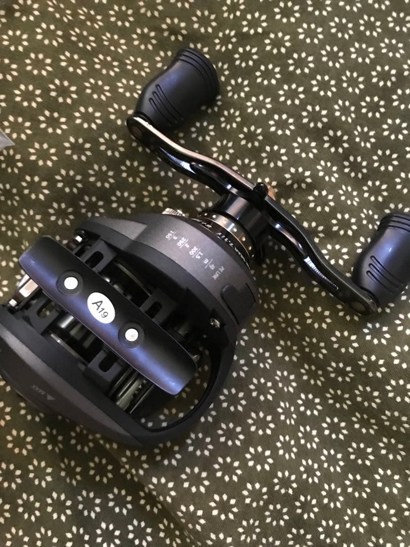 約1.7万円★AJ200W アジャスティー プロマリンPRO MARINEリール