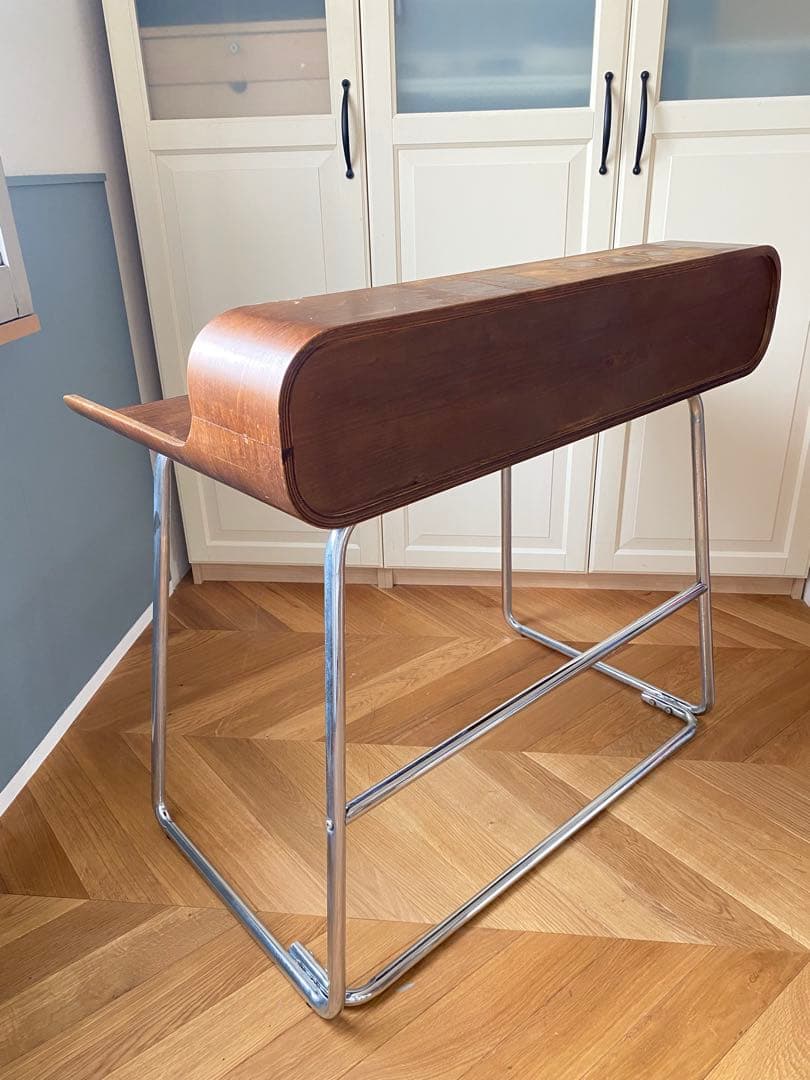 パイプデスク　棚付き（used)