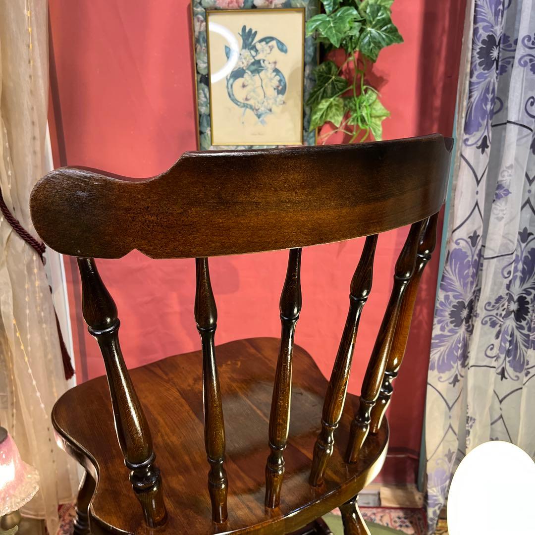 L ２-１　キツツキマーク ヴィンテージ スピンドルチェア　飛騨産業