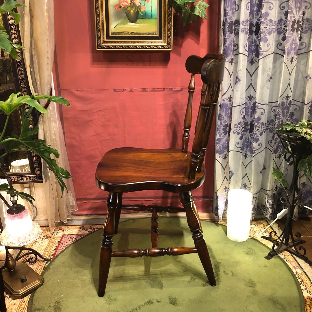 L ２-１　キツツキマーク ヴィンテージ スピンドルチェア　飛騨産業