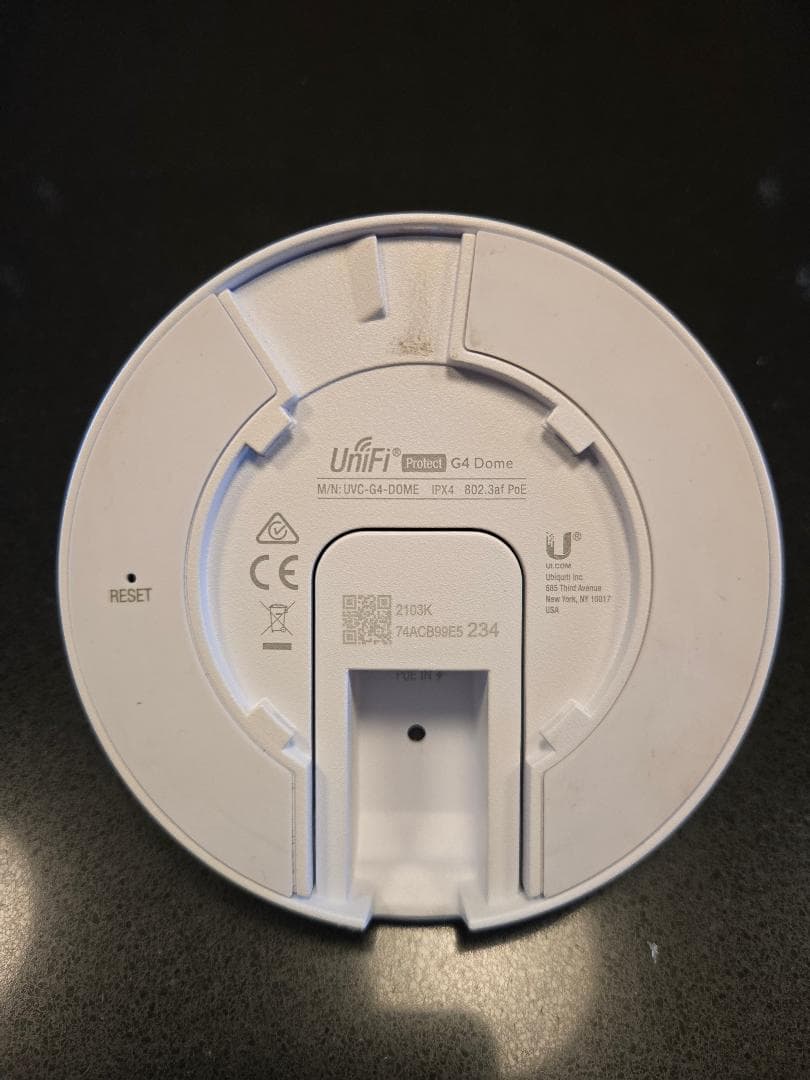 Unifi G4 Dome セキュリティカメラ ホワイト