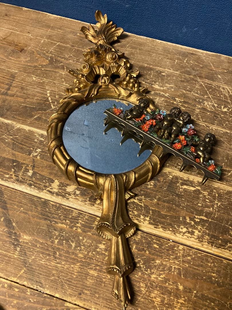 A 壁掛けインテリア　壁掛けミラー　ロココ調　エンジェル　ヨーロピアン　イタリア