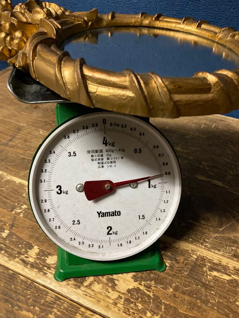 A 壁掛けインテリア　壁掛けミラー　ロココ調　エンジェル　ヨーロピアン　イタリア