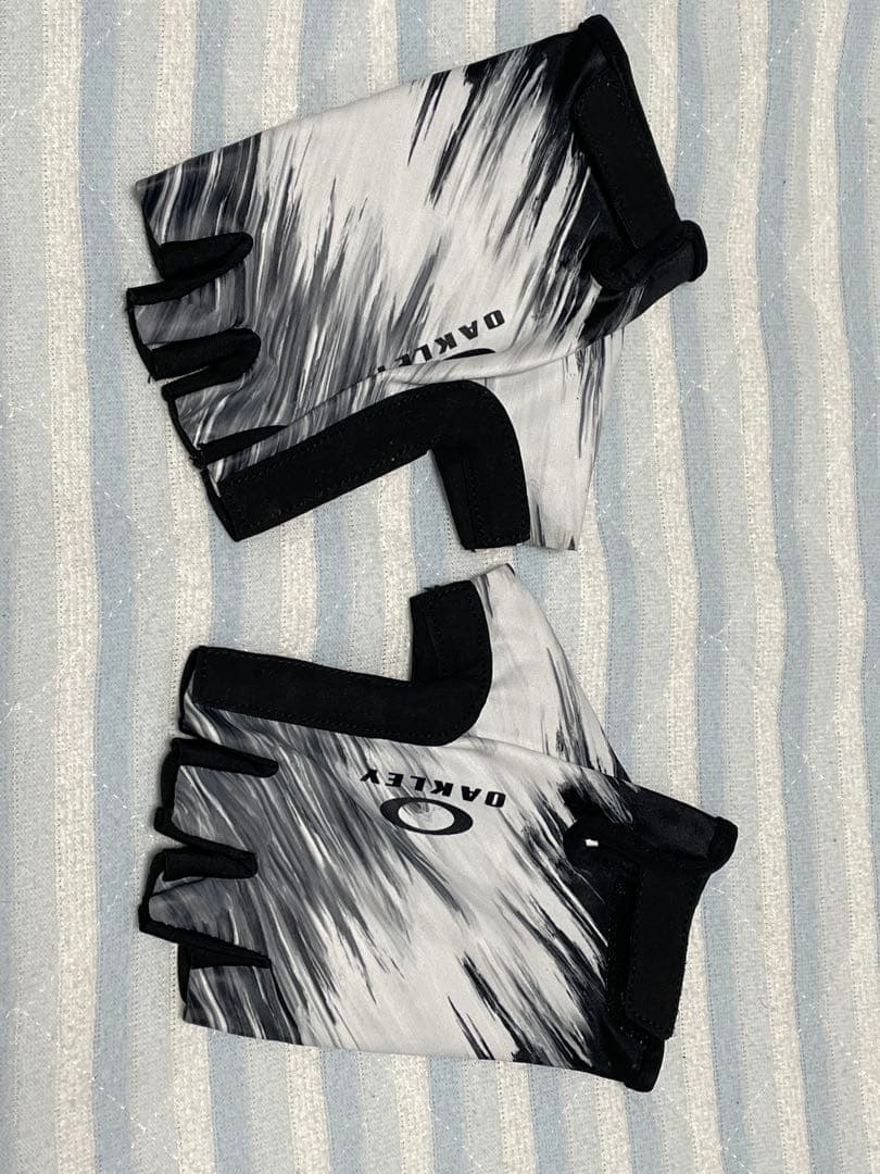 OAKLEY NEW ENDURANCE JERSEY 2XL グローブセット