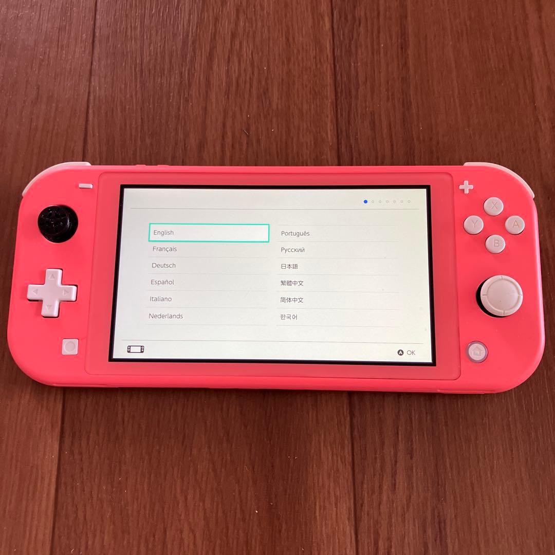 任天堂SwitchLite 左スティックのカバーなし