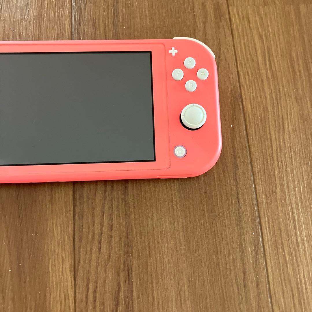 任天堂SwitchLite 左スティックのカバーなし