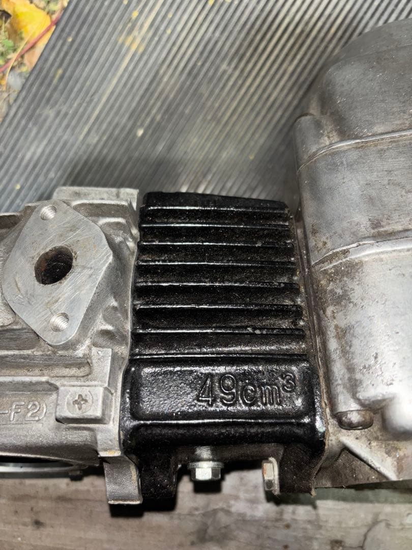 ホンダモンキー49CCエンジン