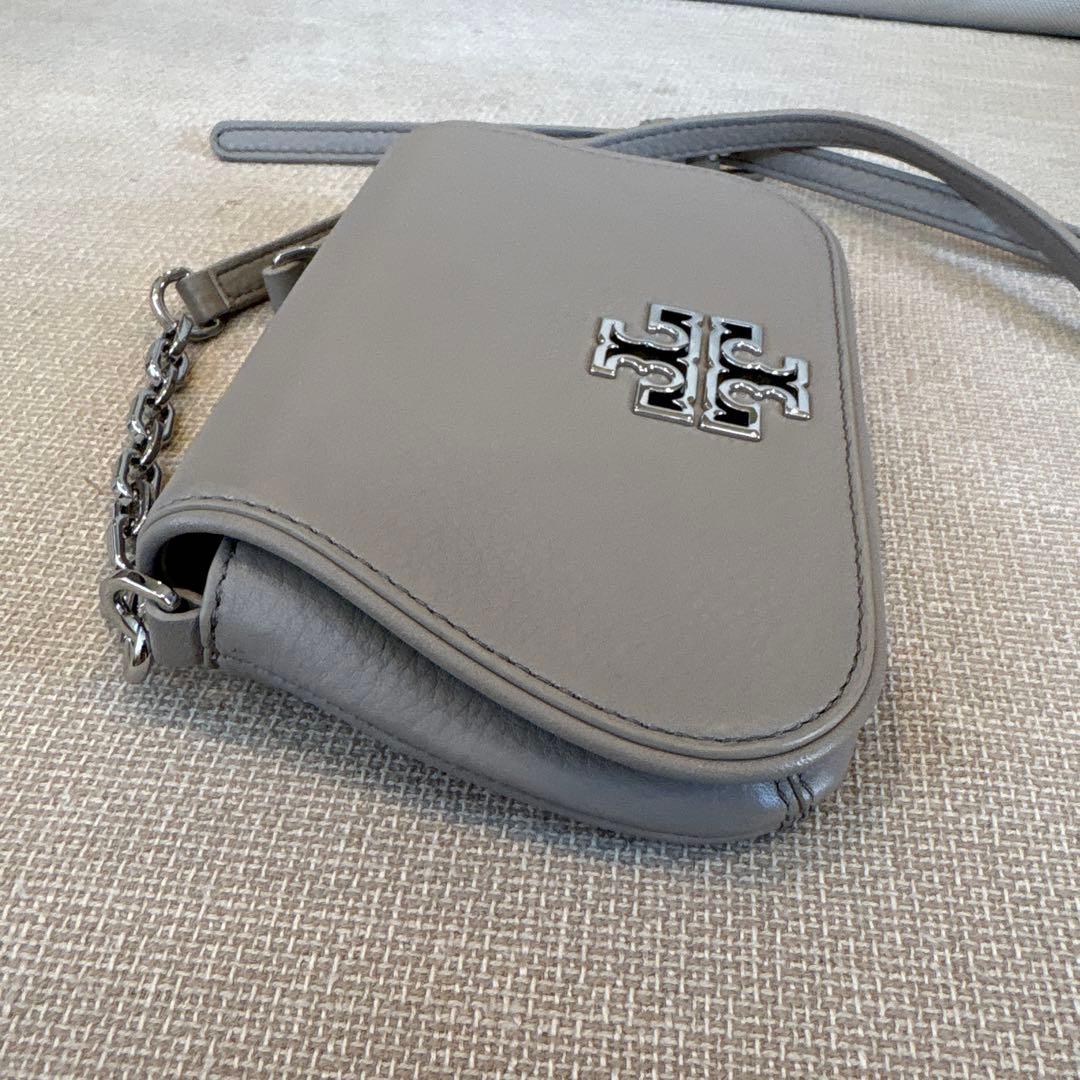 K*読様 極美品　トリーバーチ　ショルダーバッグ