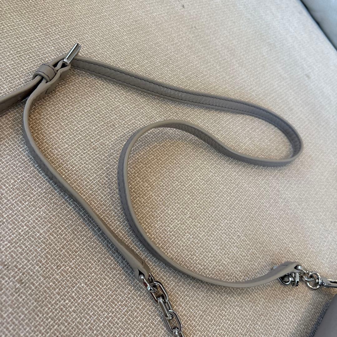 K*読様 極美品　トリーバーチ　ショルダーバッグ