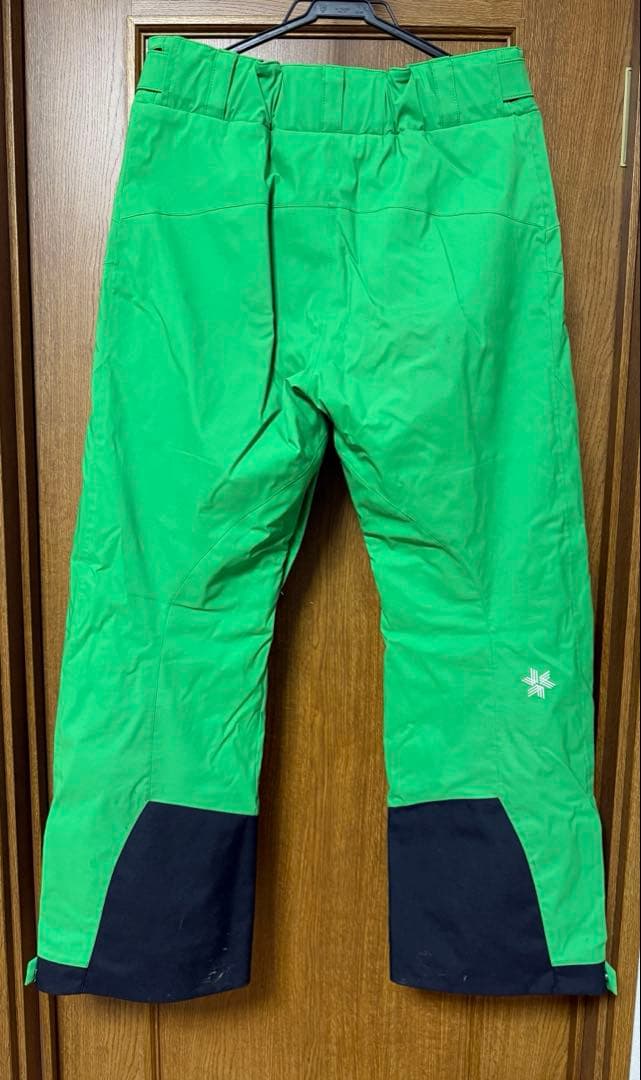 大幅値下げ！ゴールドウィン　スキーウエア　パンツのみ