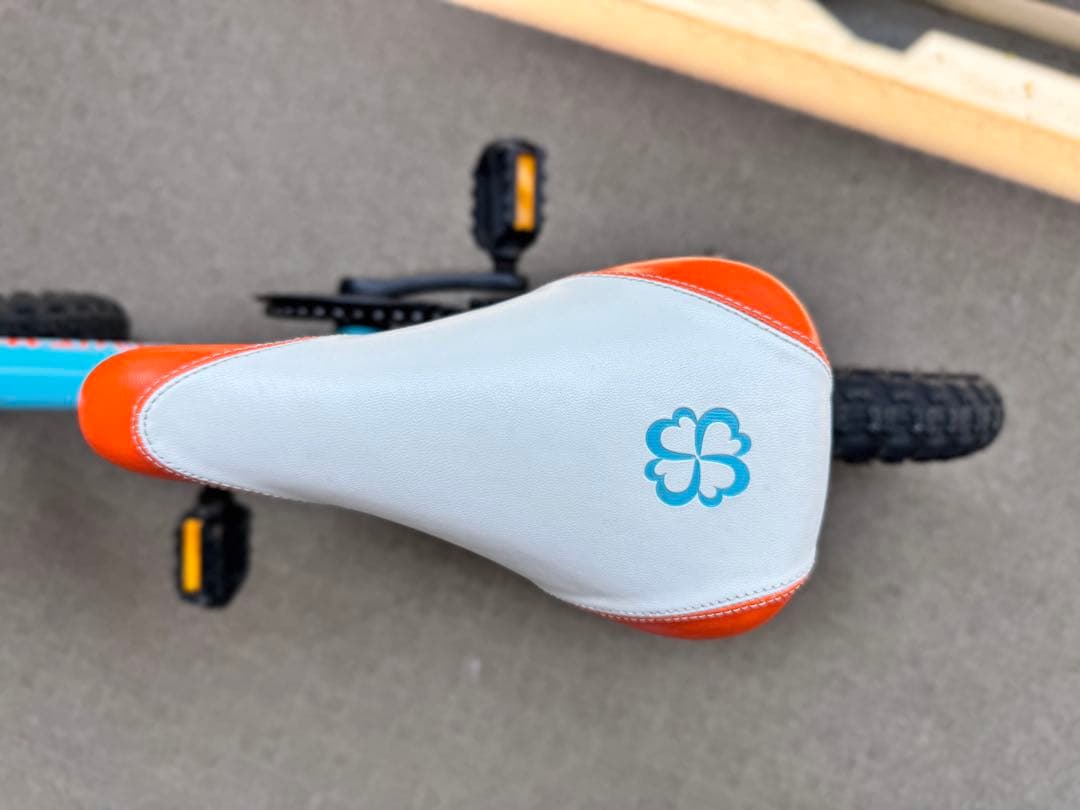 【引き取り限定 東京】ヨツバサイクル キッズバイク 14インチ