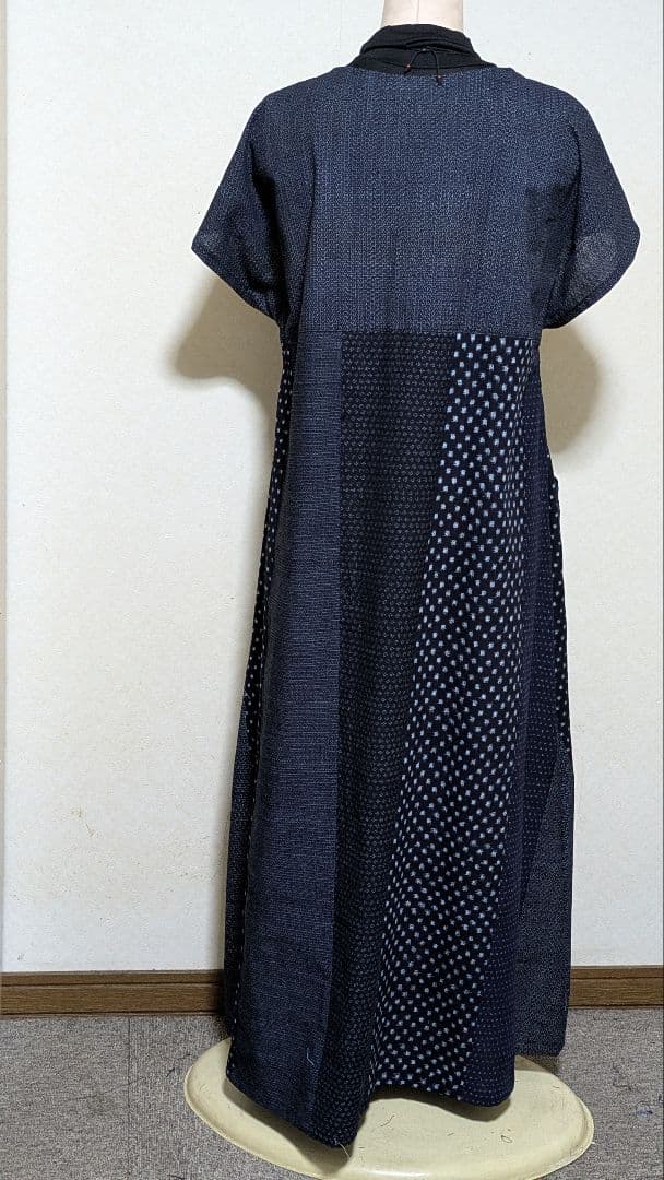 久留米　書生絣　雪ん子柄　藍染古布着物リメイクロングワンピース　　A 14