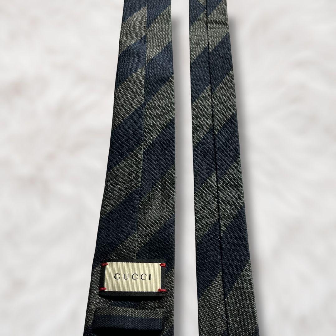 【美品✨】現行 グッチ レジメンタル ナロータイ bee刺繍 ジャガード 暗緑黒