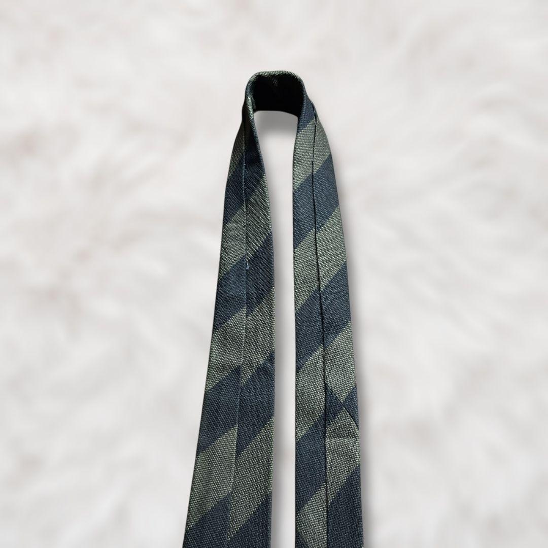 【美品✨】現行 グッチ レジメンタル ナロータイ bee刺繍 ジャガード 暗緑黒